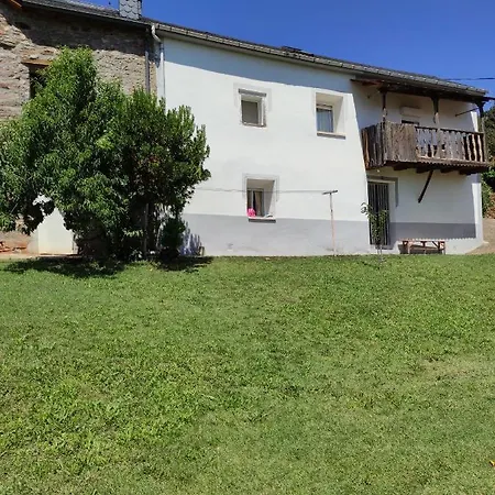 Сasa de vacaciones Casa De Pueblo La Barriada *